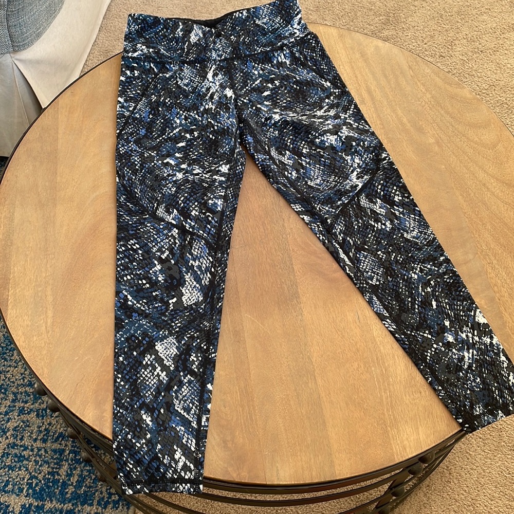 Sweaty Betty Power 7/8 Blue Snakeprint